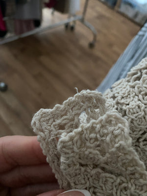 B-Ware Crochet Crop Top