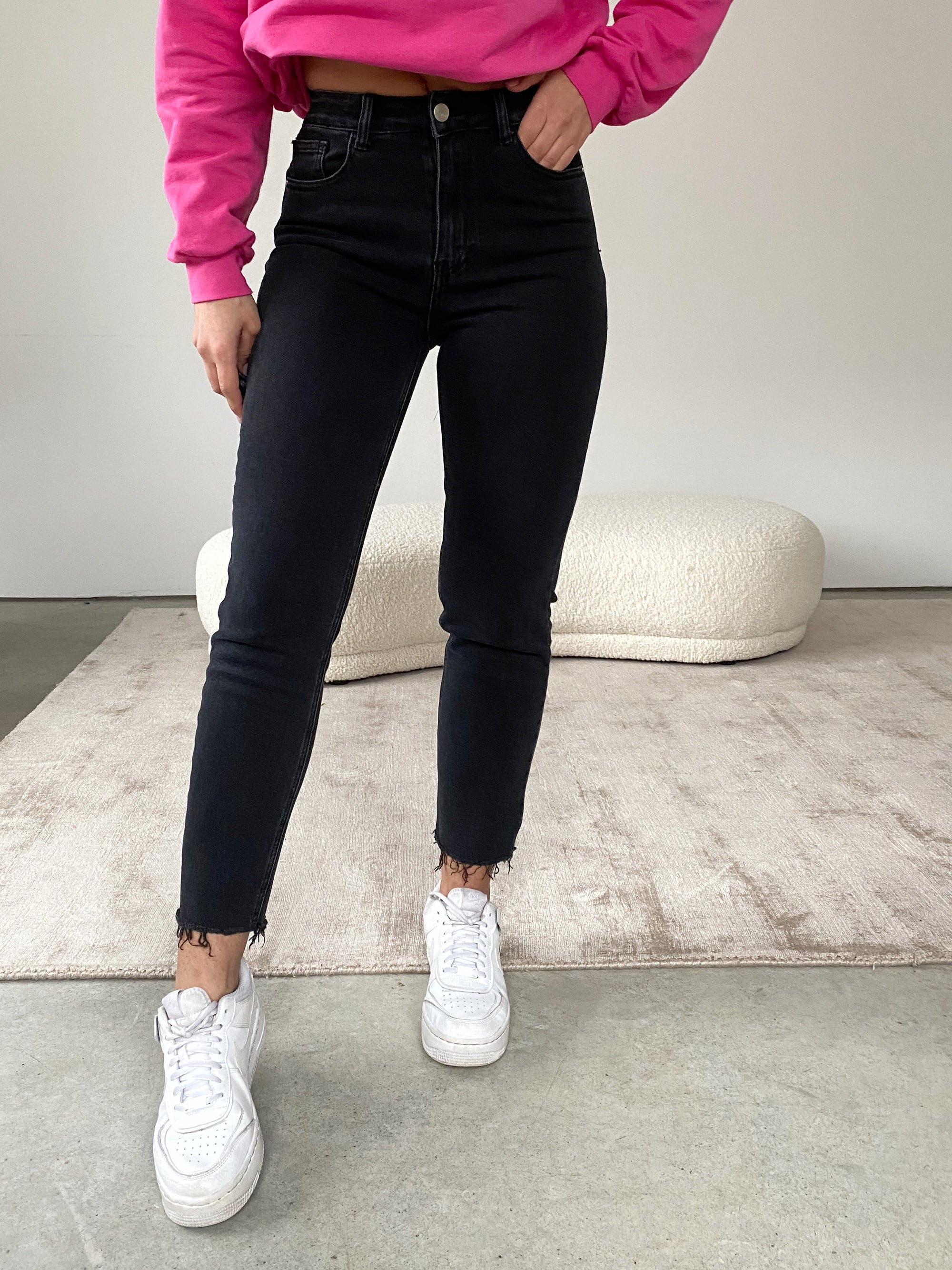 Dark Skinny Jeans